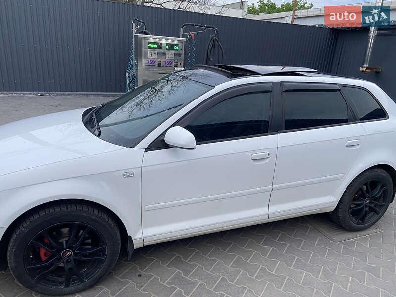 Хэтчбек Audi A3 2007 в Котельве