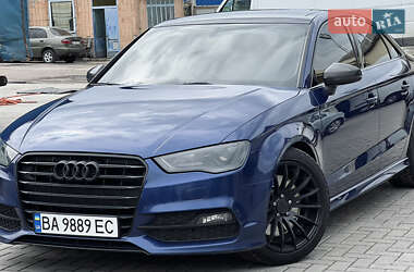 Седан Audi A3 2015 в Кропивницькому