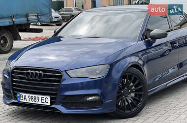 Седан Audi A3 2015 в 
