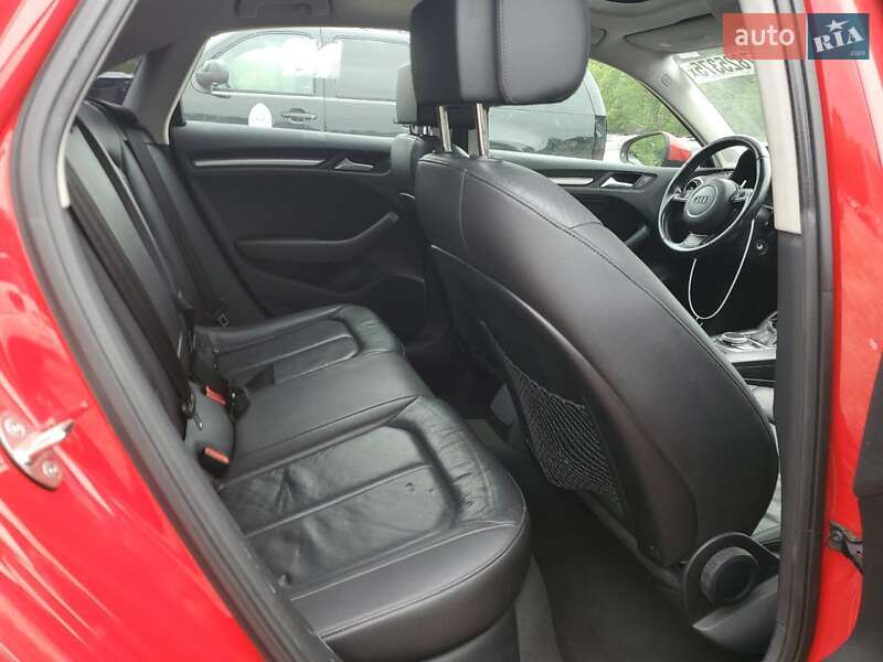 Седан Audi A3 2015 в Виннице