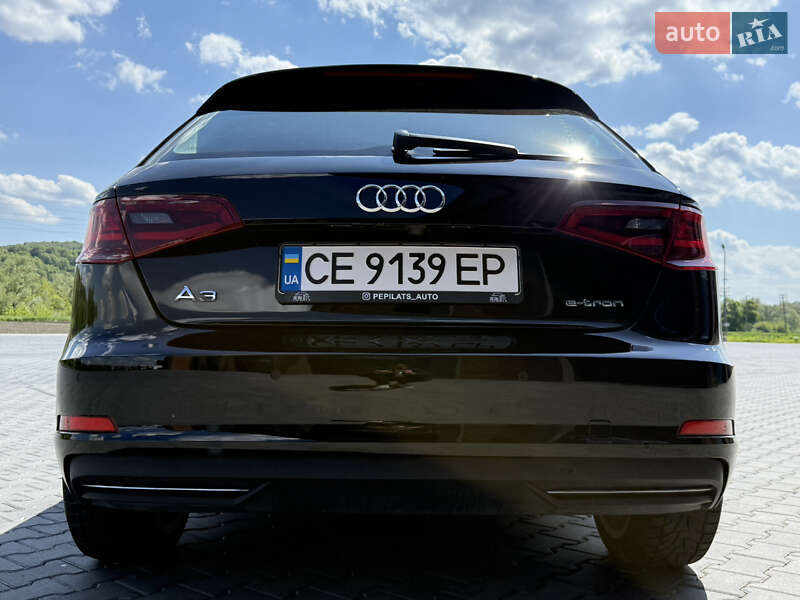 Хетчбек Audi A3 2015 в Чернівцях