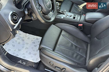 Хэтчбек Audi A3 2015 в 