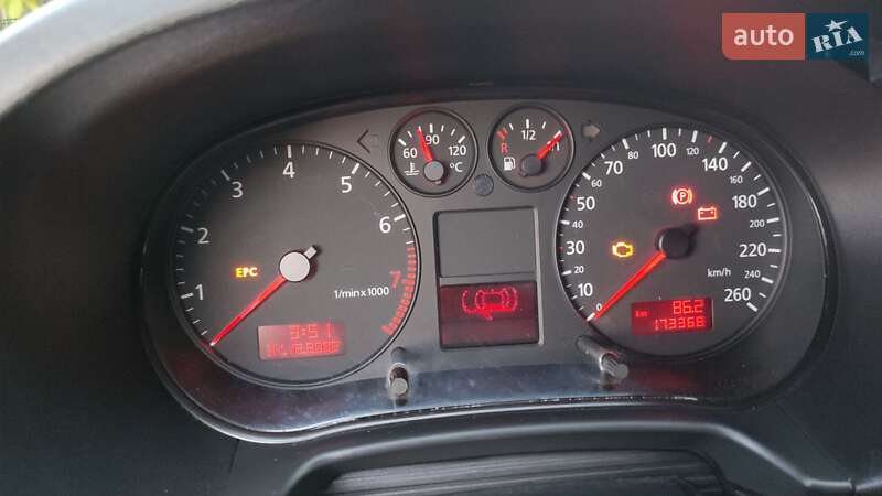 Хэтчбек Audi A3 2003 в Запорожье