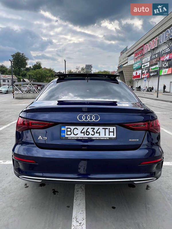 Седан Audi A3 2022 в Львове