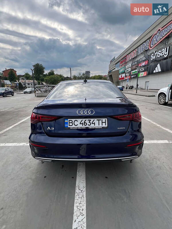 Седан Audi A3 2022 в Львове