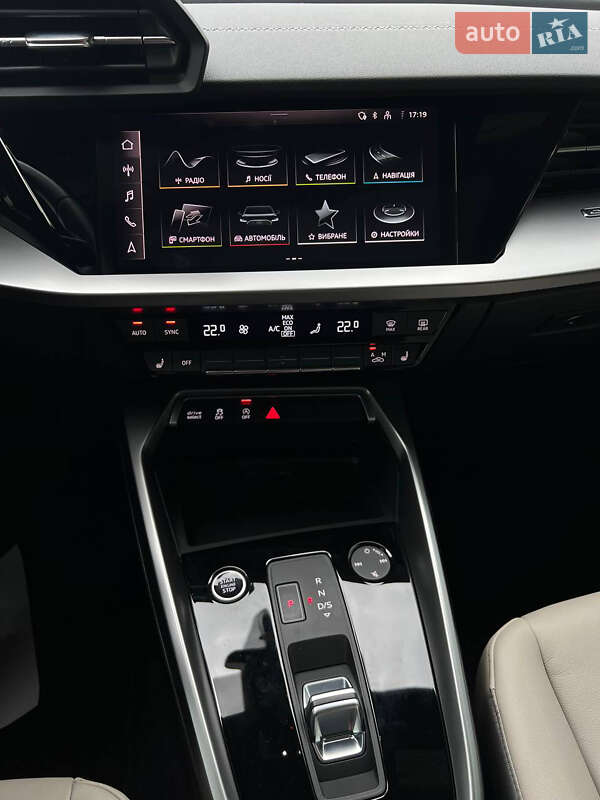 Седан Audi A3 2022 в Львове