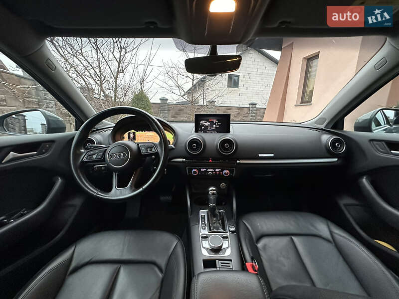 Хэтчбек Audi A3 2019 в Львове