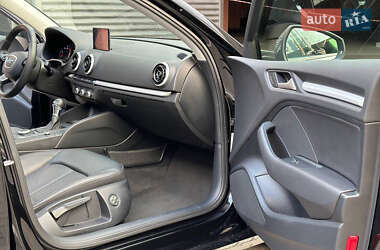 Седан Audi A3 2015 в 