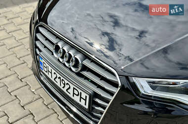 Хэтчбек Audi A3 2016 в 