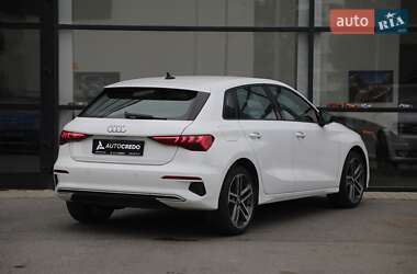 Хэтчбек Audi A3 2022 в 