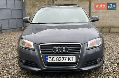 Хетчбек Audi A3 2009 в 