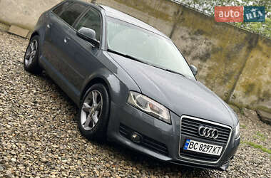 Хетчбек Audi A3 2009 в 