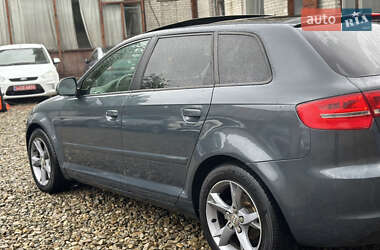 Хетчбек Audi A3 2009 в 