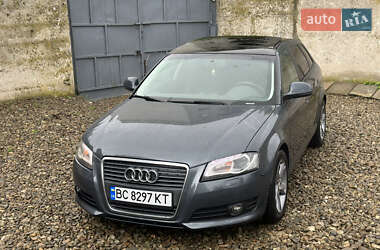 Хетчбек Audi A3 2009 в 