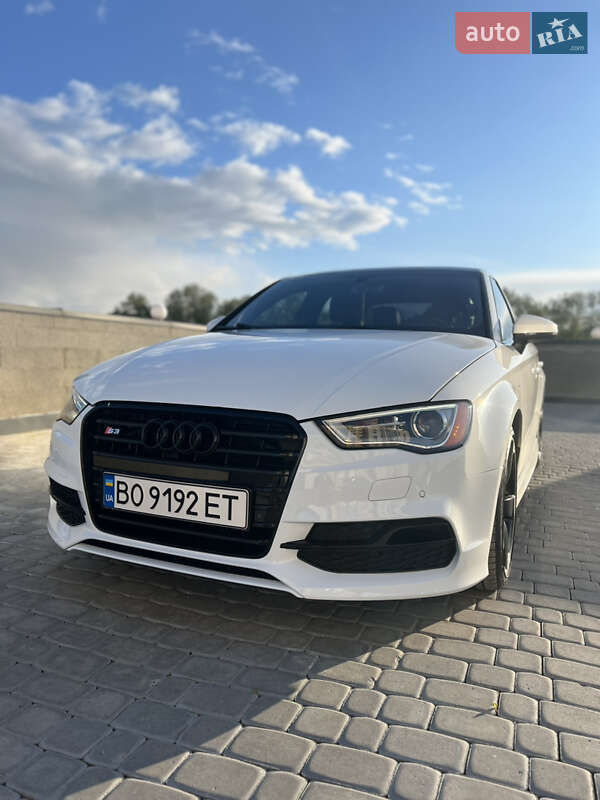 Седан Audi A3 2015 в Тернополі
