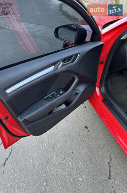 Седан Audi A3 2015 в 
