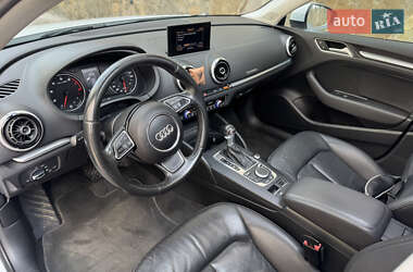 Седан Audi A3 2014 в 