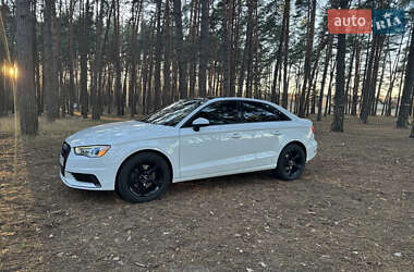 Седан Audi A3 2015 в 