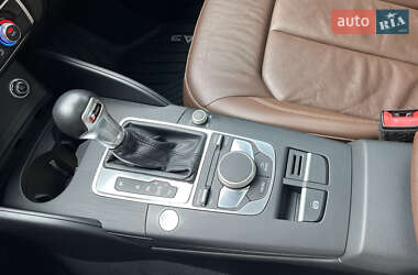 Седан Audi A3 2016 в 