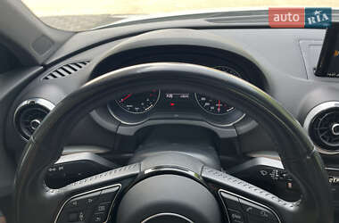 Седан Audi A3 2016 в 