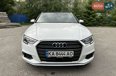Седан Audi A3 2018 в 