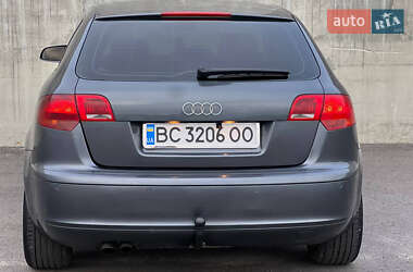 Хэтчбек Audi A3 2005 в 