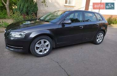 Хетчбек Audi A3 2010 в Теплику