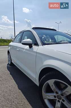 Седан Audi A3 2017 в 