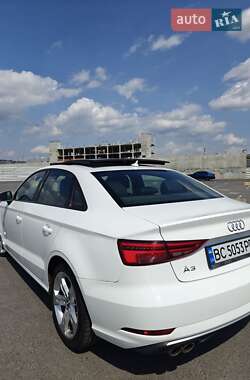Седан Audi A3 2017 в 