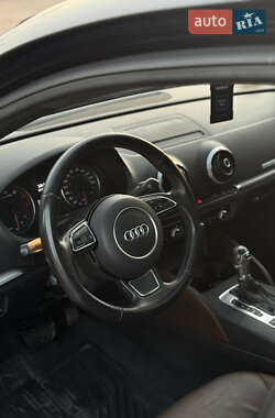 Седан Audi A3 2016 в 