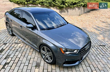 Седан Audi A3 2015 в 