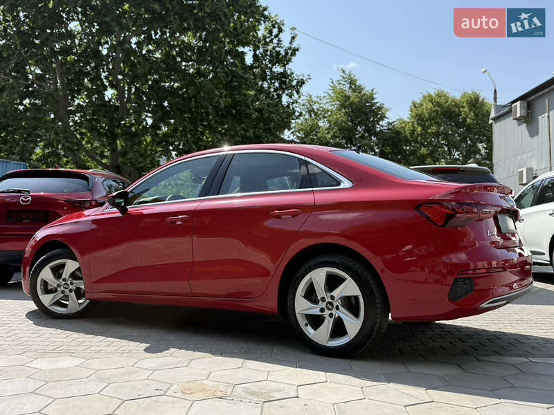Седан Audi A3 2022 в Одессе