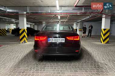 Седан Audi A3 2015 в 