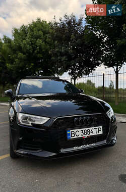 Седан Audi A3 2016 в Киеве