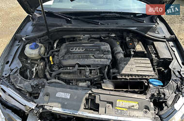 Седан Audi A3 2015 в 