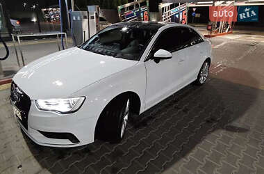 Седан Audi A3 2015 в 