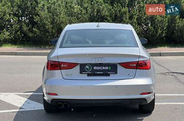 Седан Audi A3 2016 в 