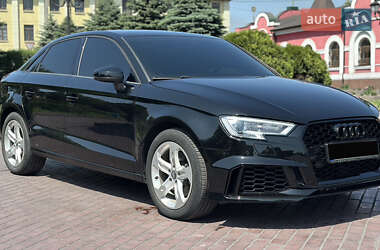 Седан Audi A3 2017 в 