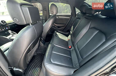 Седан Audi A3 2017 в 