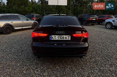 Седан Audi A3 2016 в 
