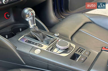 Седан Audi A3 2015 в 