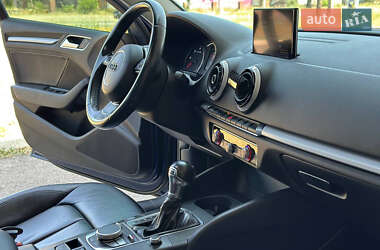 Седан Audi A3 2015 в 