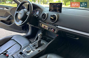 Седан Audi A3 2015 в 