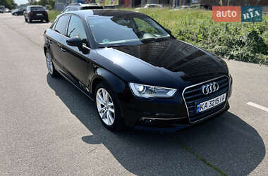 Седан Audi A3 2015 в 