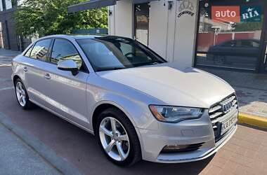 Седан Audi A3 2015 в 