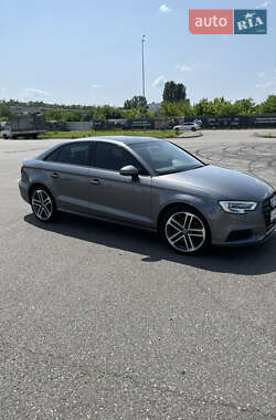Седан Audi A3 2019 в 