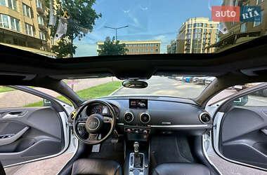 Седан Audi A3 2015 в 