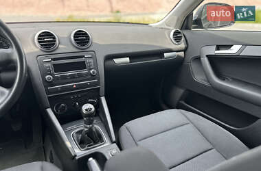 Хетчбек Audi A3 2009 в 