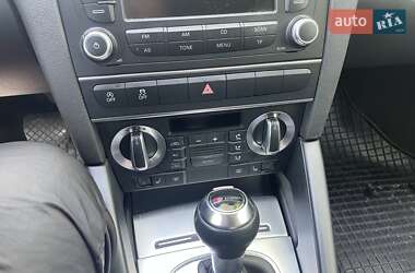 Хэтчбек Audi A3 2011 в 