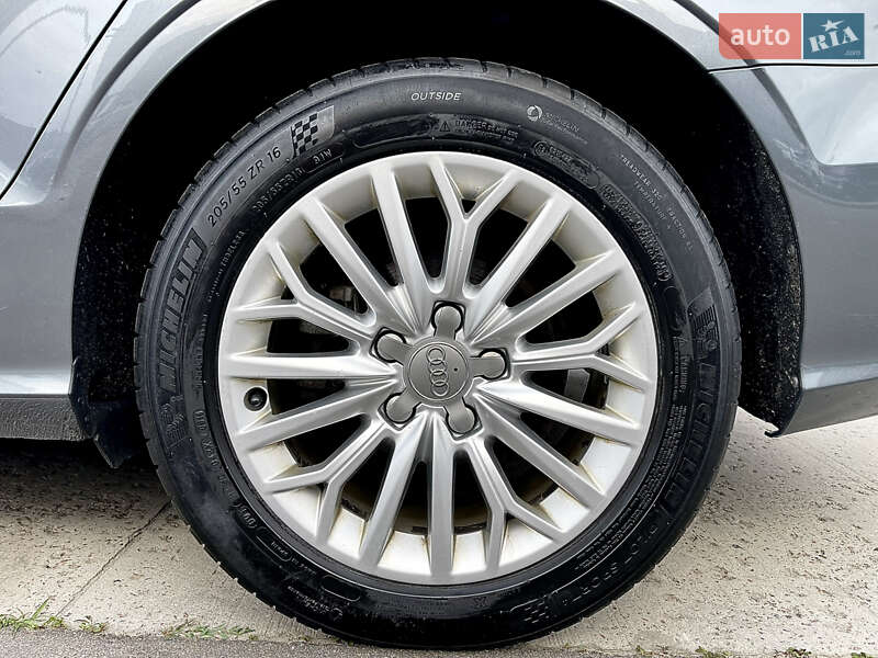 Седан Audi A3 2016 в Киеве фото 14 Седан Audi A3 2016 в Киеве